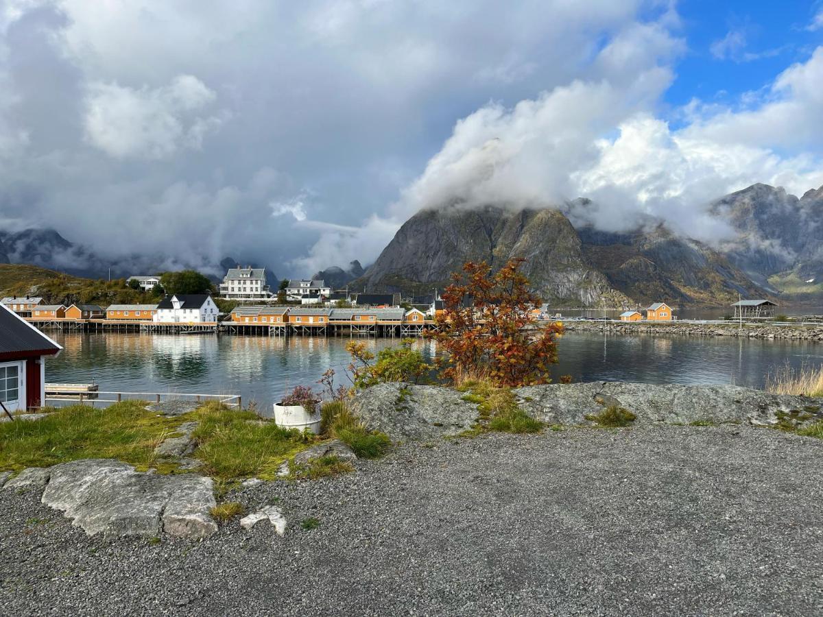 Lofoten Suite Apartments - Rostad Retro Rorbuer راين المظهر الخارجي الصورة