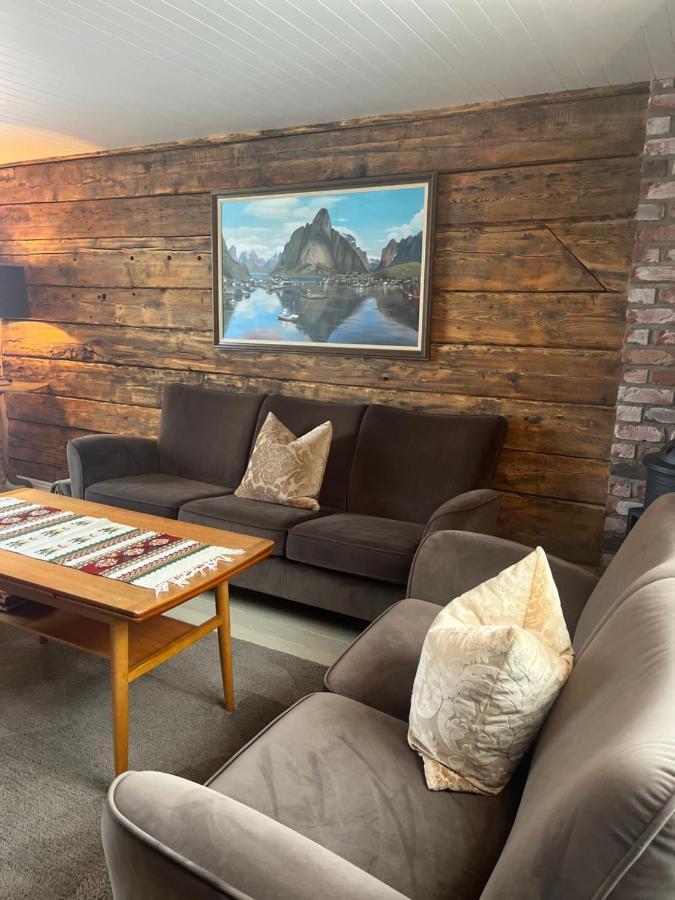 Lofoten Suite Apartments - Rostad Retro Rorbuer راين المظهر الخارجي الصورة