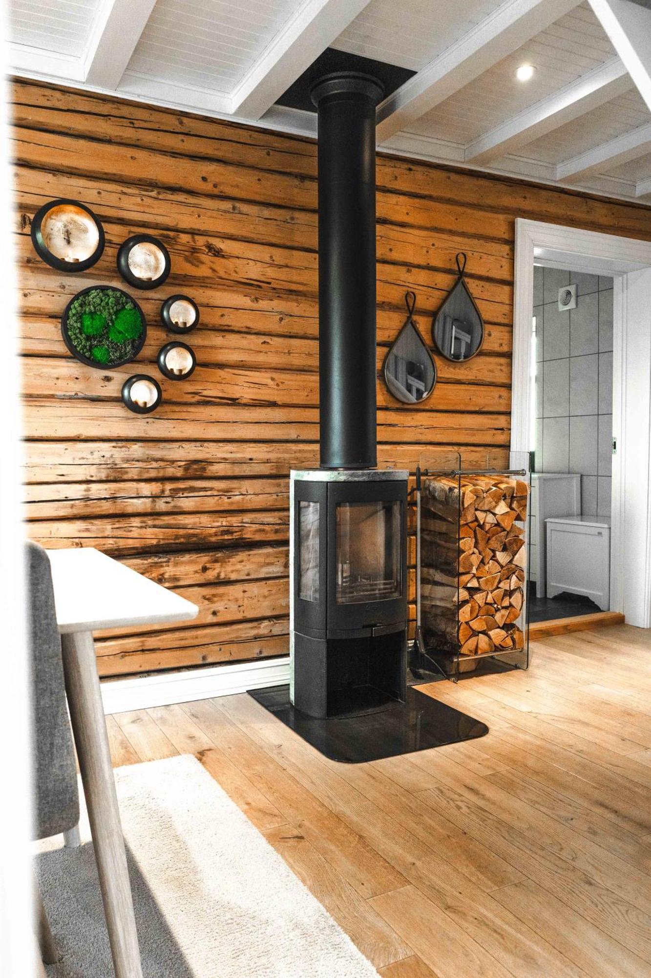 Lofoten Suite Apartments - Rostad Retro Rorbuer راين المظهر الخارجي الصورة